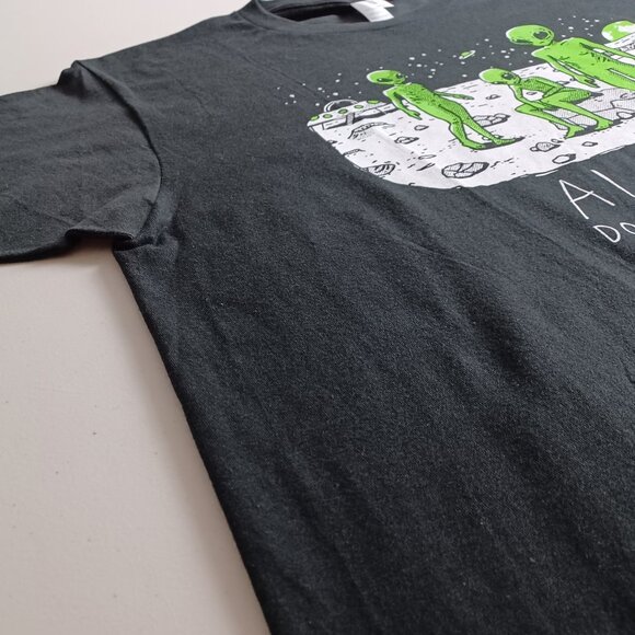 Tultex Graphic Alien T-Shirt - Picture 5 of 15